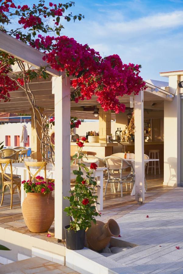 Golden Bay Ξενοδοχείο με διαμερίσματα